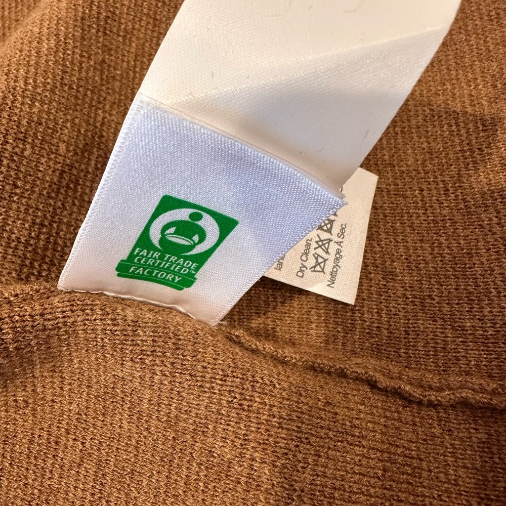 J Crew size XS light brown cardigan style knit sweater /coat.  Front pockets. - Picture 9 of 11